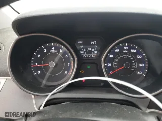 2015 Hyundai Elantra SE with VIN 5NPDH4AE7FH552411, listed as a Copart auction lot 82240104 with 154,121 mi miles and Salvage Title. Bid and sale history available at carsss.com. Image 9.