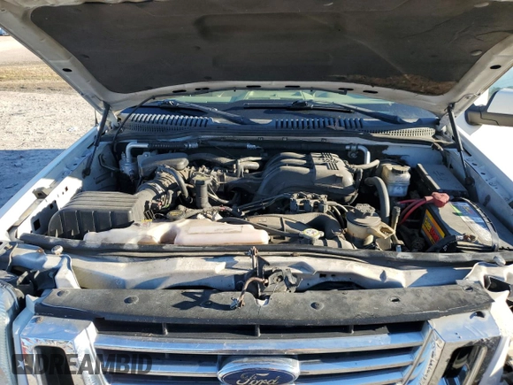 2009 Ford Explorer Eddie Bauer with VIN 1FMEU74E19UA20767, listed as a Copart auction lot 47000835 with 151,301 mi miles and Clean title. Bid and sale history available at DreamBid. Image 13.