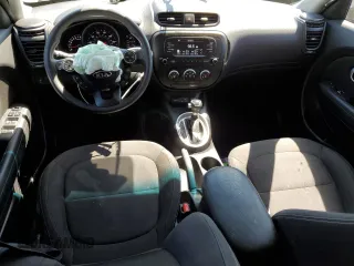 2018 Kia Soul with VIN KNDJN2A27J7506760, listed as a Copart auction lot 46996885 with 62,253 mi miles and Non Repairable. Bid and sale history available at carsss.com. Image 8.