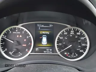 2018 Nissan Sentra SV with VIN 3N1AB7AP6JL637288, listed as a IAAI auction lot 41820941 with 90,122 mi miles. Bid and sale history available at carsss.com. Image 7.