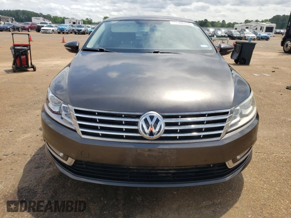 2013 Volkswagen CC Sport with VIN WVWBN7AN8DE514443, listed as a Copart auction lot 54906295 with 147,261 mi miles and Clean Title. Bid and sale history available at DreamBid. Image 5.