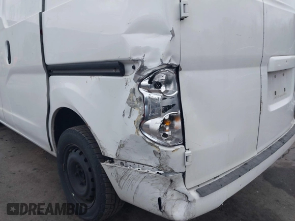 2014 Nissan NV200 S with VIN 3N6CM0KN0EK695992, listed as a IAAI auction lot 41852039 with 218,832 mi miles and . Bid and sale history available at DreamBid. Image 6.