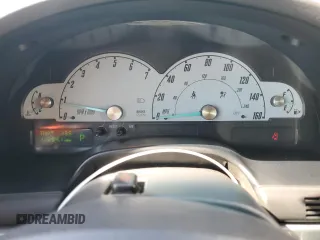 2002 Ford Thunderbird Hardtop Premium z VIN 1FAHP60A92Y127222, wystawiony jako Copart lot #52820035 z przebiegiem 112 941 mil mil oraz Czysty tytuł • Clean title. Historia ofert i sprzedaży dostępna na DreamBid. Obrazek 9.