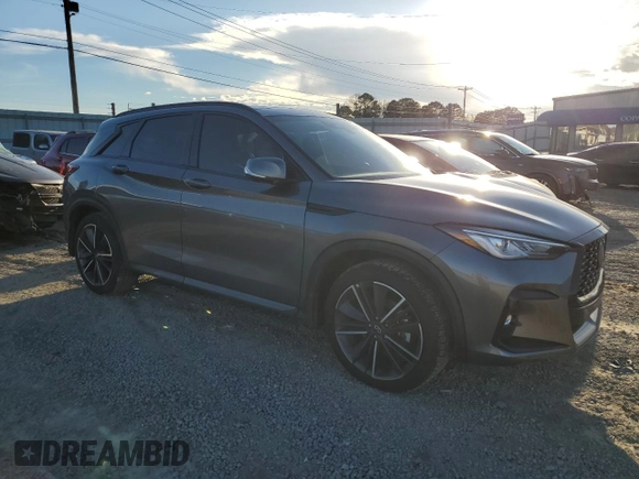 2023 Infiniti QX50 Sport с VIN 3PCAJ5FAXPF102707, выставлен на аукционе Copart как лот 36262643 с пробегом 1 594 миль миль и . История ставок и продаж доступна на DreamBid. Изображение 4.