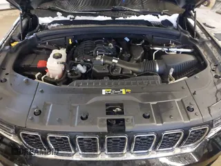 2022 Jeep Grand Cherokee Limited z VIN 1C4RJHBG9N8521577, wystawiony jako IAAI lot #41869992 z przebiegiem 28 095 mil mil oraz . Historia ofert i sprzedaży dostępna na DreamBid. Obrazek 10.