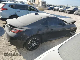 2022 Toyota GR86 with VIN JF1ZNBC18N8755386, listed as a Copart auction lot 71436424 with 20,423 mi miles and Salvage Title. Bid and sale history available at carsss.com. Image 3.