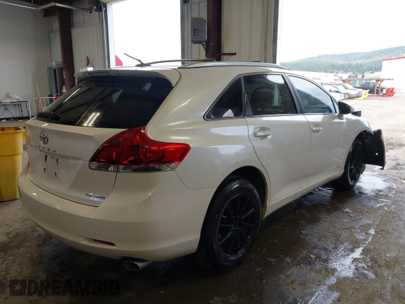 2015 Toyota Venza LE with VIN 4T3BA3BB8FU071568, listed as a IAAI auction lot 42416357 with 135,125 mi miles and . Bid and sale history available at DreamBid. Image 4.
