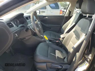 2012 Volkswagen Jetta SE z VIN 3VWDX7AJXCM421946, wystawiony jako Copart lot #62130895 z przebiegiem 133 567 mil mil oraz Szkoda całkowita • Salvage title. Historia ofert i sprzedaży dostępna na DreamBid. Obrazek 7.