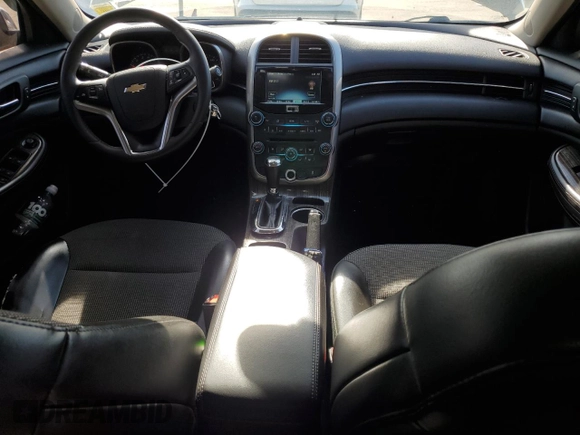 2015 Chevrolet Malibu LT with VIN 1G11D5SL8FF146237, listed as a Copart auction lot 55181255 with 196,886 mi miles and Clean Title. Bid and sale history available at DreamBid. Image 8.