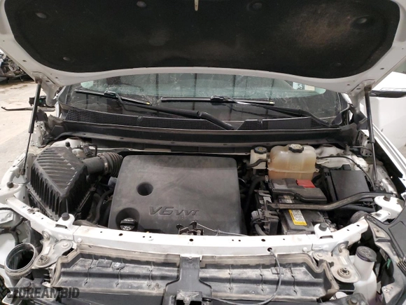 2019 Chevrolet Traverse LT Leather with VIN 1GNERHKW7KJ160912, listed as a Copart auction lot 45502425 with 103,649 mi miles and Salvage Title. Bid and sale history available at carsss.com. Image 14.