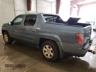 2006 Honda Ridgeline RTS with VIN 2HJYK16436H576341, listed as a Copart auction lot 71619584 with 231,001 mi miles and Salvage Title. Bid and sale history available at carsss.com. Image 2.