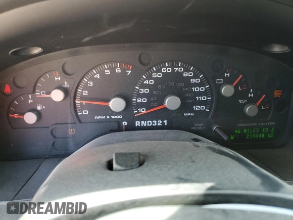 2005 Ford Explorer XLT with VIN 1FMZU63K05UB43473, listed as a Copart auction lot 53122735 with 219,840 mi miles and Salvage title. Bid and sale history available at DreamBid. Image 9.