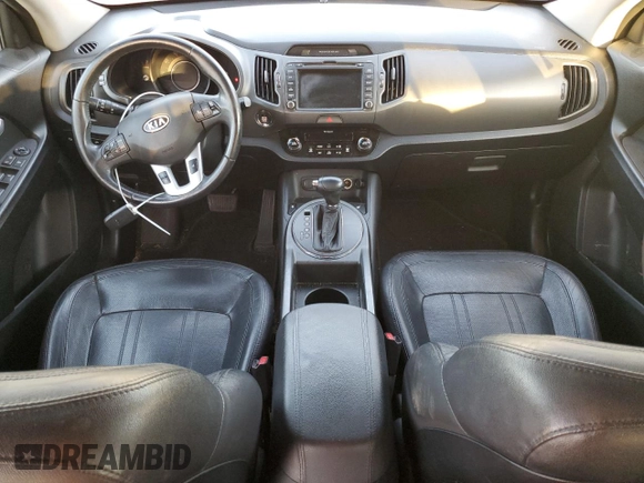 2011 Kia Sportage SX z VIN KNDPC3A64B7112692, wystawiony jako Copart lot #55532575 z przebiegiem 110 299 mil mil oraz Czysty tytuł • Clean title. Historia ofert i sprzedaży dostępna na DreamBid. Obrazek 8.