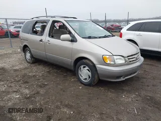 2003 Toyota Sienna LE with VIN 4T3ZF13C43U524902, listed as a IAAI auction lot 41166561 with 214,639 mi miles. Bid and sale history available at carsss.com. Image 1.