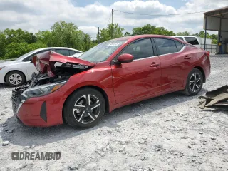 2024 Nissan Sentra SV z VIN 3N1AB8CV6RY390726, wystawiony jako Copart lot #54693975 z przebiegiem Nie podano mil oraz Szkoda całkowita • Salvage title. Historia ofert i sprzedaży dostępna na DreamBid. Obrazek 1.