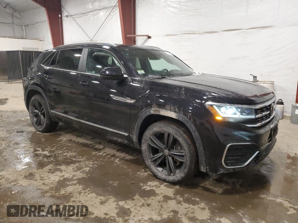 2021 Volkswagen Atlas SE with VIN 1V2RE2CA3MC202973, listed as a Copart auction lot 83294514 with 21,508 mi miles and Salvage title. Bid and sale history available at DreamBid. Image 4.