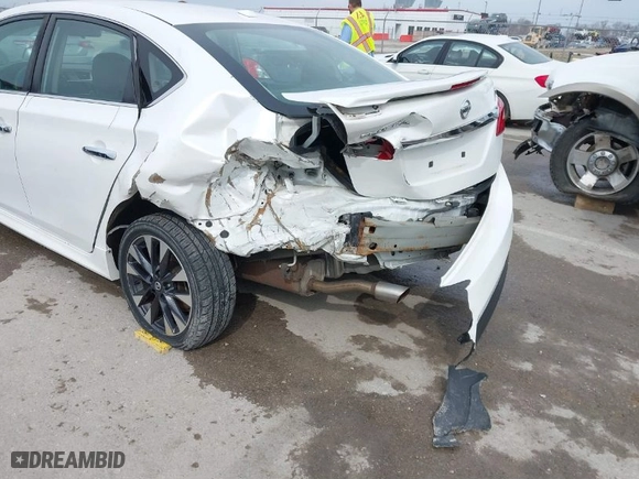 2017 Nissan Sentra SV with VIN 3N1AB7APXHY237506, listed as a IAAI auction lot 41688155 with 82,248 mi miles. Bid and sale history available at carsss.com. Image 6.
