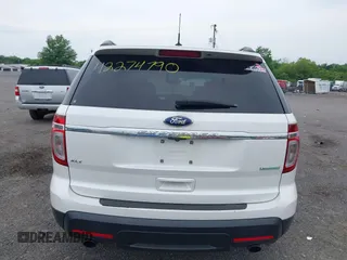 2013 Ford Explorer XLT z VIN 1FM5K7D9XDGB70554, wystawiony jako IAAI lot #42274790 z przebiegiem 185 141 mil mil oraz . Historia ofert i sprzedaży dostępna na DreamBid. Obrazek 16.