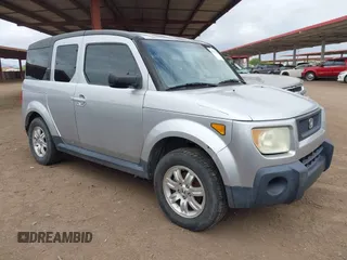 2006 Honda Element with VIN 5J6YH17706L000540, listed as a IAAI auction lot 42172233 with 185,796 mi miles and . Bid and sale history available at DreamBid. Image 1.