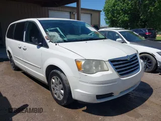 2010 Chrysler Town & Country LX with VIN 2A4RR4DE2AR203953, listed as a IAAI auction lot 41980959 with 347,508 mi miles and . Bid and sale history available at DreamBid. Image 1.