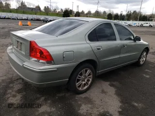 2007 Volvo S60 2.5L Turbo with VIN YV1RH592672630115, listed as a Copart auction lot 49657345 with 188,225 mi miles and Clean Title. Bid and sale history available at carsss.com. Image 3.