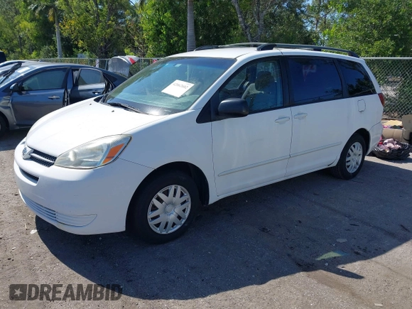 2005 Toyota Sienna CE with VIN 5TDZA23C55S316391, listed as a IAAI auction lot 42062602 with 431,359 mi miles. Bid and sale history available at carsss.com. Image 2.