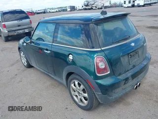 2009 MINI Hardtop S with VIN WMWMF73599TW83678, listed as a IAAI auction lot 42750705 with 95,278 mi miles and . Bid and sale history available at DreamBid. Image 3.