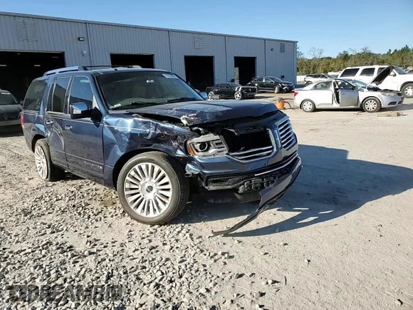 2015 Lincoln Navigator z VIN 5LMJJ2HT6FEJ02578, wystawiony jako Copart lot #48020895 z przebiegiem 157 597 mil mil oraz Szkoda całkowita • Salvage title. Historia ofert i sprzedaży dostępna na DreamBid. Obrazek 12.