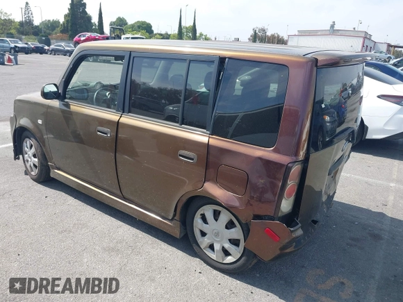 2006 Scion xB z VIN JTLKT334664123419, wystawiony jako IAAI lot #42293009 z przebiegiem 193 603 mil mil oraz . Historia ofert i sprzedaży dostępna na DreamBid. Obrazek 3.