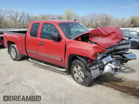 2013 Chevrolet Silverado 1500 LT with VIN 1GCRCSE00DZ335201, listed as a Copart auction lot 50254125 with 159,322 mi miles and Salvage Title. Bid and sale history available at DreamBid. Image 4.