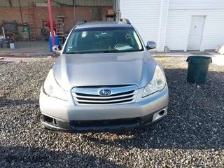2011 Subaru Outback 2.5i Prem AWP with VIN 4S4BRBCC4B3310889, listed as a IAAI auction lot 41832441 with 209,667 mi miles. Bid and sale history available at carsss.com. Image 12.