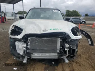 2024 MINI Countryman Cooper S with VIN WMZ53BR06R3S21724, listed as a Copart auction lot 72474044 with 3,724 mi miles and Salvage Title. Bid and sale history available at carsss.com. Image 5.