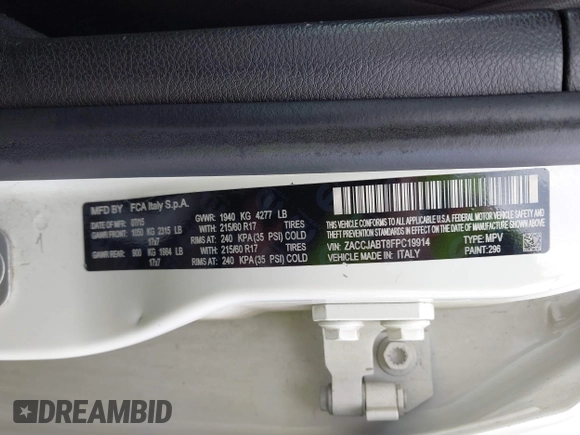 2015 Jeep Renegade Latitude with VIN ZACCJABT8FPC19914, listed as a IAAI auction lot 42081686 with 179,330 mi miles. Bid and sale history available at carsss.com. Image 9.