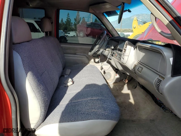 1997 Chevrolet C/K 1500 with VIN 1GCEC19WXVE268199, listed as a Copart auction lot 82599914 with 308,484 mi miles and Salvage Title. Bid and sale history available at carsss.com. Image 10.