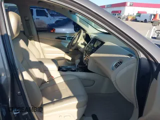 2013 Nissan Pathfinder S with VIN 5N1AR2MN5DC670834, listed as a IAAI auction lot 42826806 with 156,092 mi miles and . Bid and sale history available at DreamBid. Image 5.
