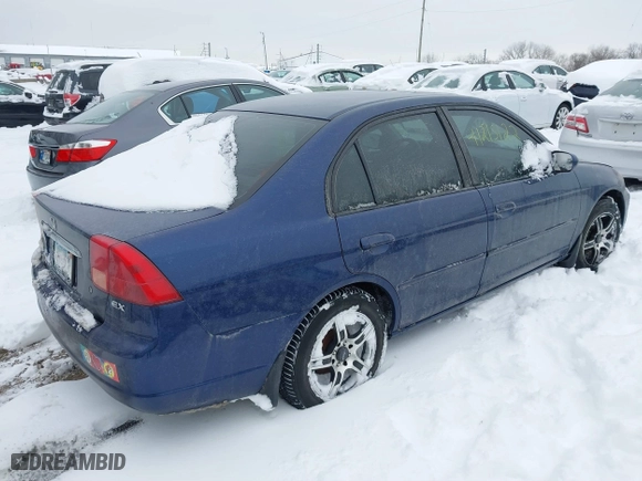 2002 Honda Civic EX with VIN 1HGES26852L010812, listed as a IAAI auction lot 41275122 with 190,612 mi miles. Bid and sale history available at carsss.com. Image 4.