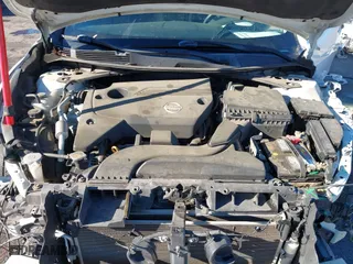 2015 Nissan Altima 2.5 with VIN 1N4AL3AP5FN879361, listed as a IAAI auction lot 41840092 with 205,415 mi miles. Bid and sale history available at carsss.com. Image 10.