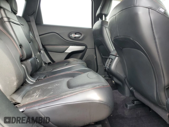 2018 Jeep Cherokee Trailhawk с VIN 1C4PJMBBXJD592860, выставлен на аукционе Copart как лот 60865145 с пробегом 124 130 миль миль и Чистый • Clean title. История ставок и продаж доступна на DreamBid. Изображение 11.