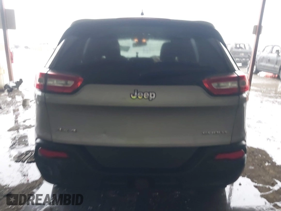 2015 Jeep Cherokee Sport с VIN 1C4PJMAB0FW613972, выставлен на аукционе IAAI как лот 42078623 с пробегом 162 052 миль миль и . История ставок и продаж доступна на DreamBid. Изображение 16.