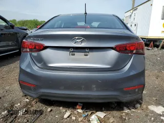 2019 Hyundai Accent SE z VIN 3KPC24A33KE048013, wystawiony jako Copart lot #56878705 z przebiegiem 70 559 mil mil oraz Szkoda całkowita • Salvage title. Historia ofert i sprzedaży dostępna na DreamBid. Obrazek 6.