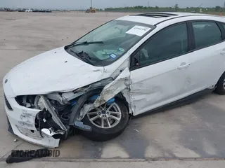 2016 Ford Focus SE with VIN 1FADP3K22GL294626, listed as a IAAI auction lot 42044350 with 70,077 mi miles and . Bid and sale history available at carsss.com. Image 6.