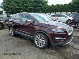 2019 Lincoln MKC Select with VIN 5LMCJ2D94KUL51819, listed as a Copart auction lot 66300324 with 69,619 mi miles and Salvage Title. Bid and sale history available at carsss.com. Image 4.