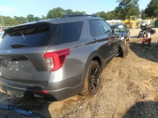 2023 Ford Explorer ST-Line с VIN 1FMSK7KH6PGB21921, выставлен на аукционе IAAI как лот 42591112 с пробегом 17 642 миль миль и . История ставок и продаж доступна на DreamBid. Изображение 4.
