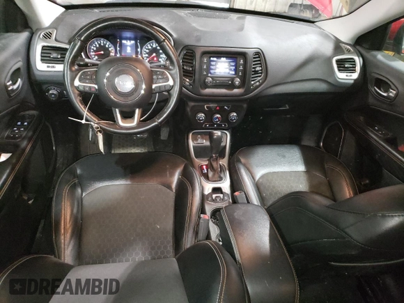 2018 Jeep Compass Latitude z VIN 3C4NJCBB8JT227301, wystawiony jako Copart lot #55670485 z przebiegiem 54 732 mil mil oraz Szkoda całkowita • Salvage title. Historia ofert i sprzedaży dostępna na DreamBid. Obrazek 8.