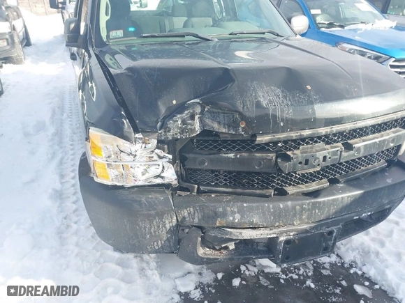 2008 Chevrolet Silverado 1500 Work Truck with VIN 1GCEC19X88Z326767, listed as a IAAI auction lot 41597236 with 196,007 mi miles. Bid and sale history available at carsss.com. Image 6.