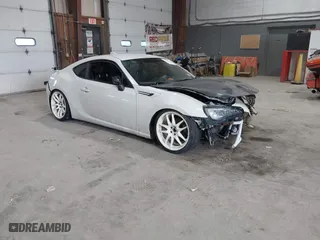 2020 Subaru BRZ Limited with VIN JF1ZCAC16L9703617, listed as a IAAI auction lot 41514503 with 61,653 mi miles. Bid and sale history available at carsss.com. Image 1.