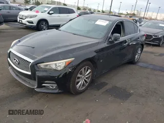 2015 Infiniti Q50 Premium with VIN JN1BV7AP9FM342033, listed as a IAAI auction lot 41241687 with 183,887 mi miles and . Bid and sale history available at DreamBid. Image 2.