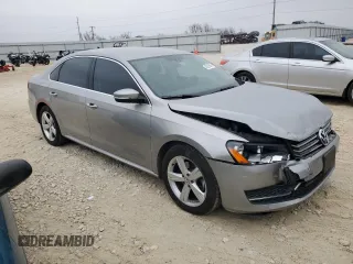 2013 Volkswagen Passat SE with VIN 1VWBH7A37DC001182, listed as a Copart auction lot 45026685 with 116,967 mi miles and Salvage Title. Bid and sale history available at carsss.com. Image 4.