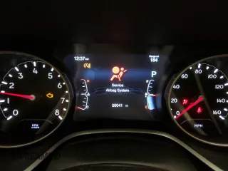 2018 Jeep Compass Latitude with VIN 3C4NJDBB9JT349493, listed as a Copart auction lot 80342714 with 56,041 mi miles and Salvage Title. Bid and sale history available at carsss.com. Image 9.
