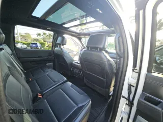 2022 Ford F-150 Raptor with VIN 1FTFW1RGBNF89257, listed as a Copart auction lot 45428685 with 31,649 mi miles and Clean Title. Bid and sale history available at carsss.com. Image 6.